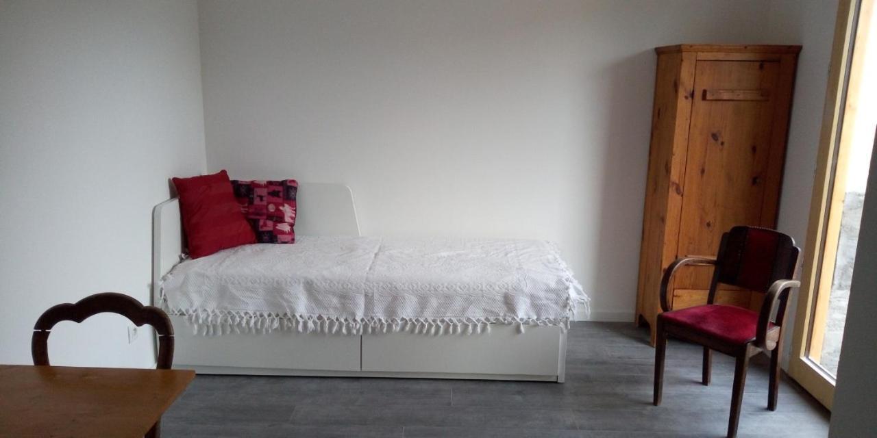 Studio Avec Jardin Au Pied Du Revard Dans Villa Εξ Λε Μπαν Εξωτερικό φωτογραφία